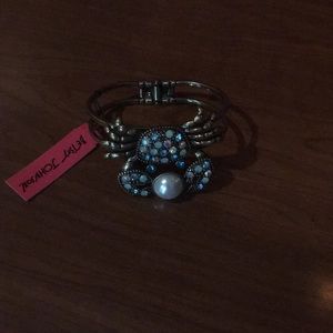 Betsey Johnson Sparkling Crab Bangle
